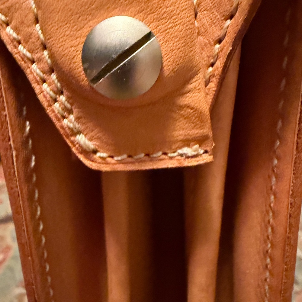 NWOT Rare BREE satchel in natural leather with lock and key - Picture 9 of 10